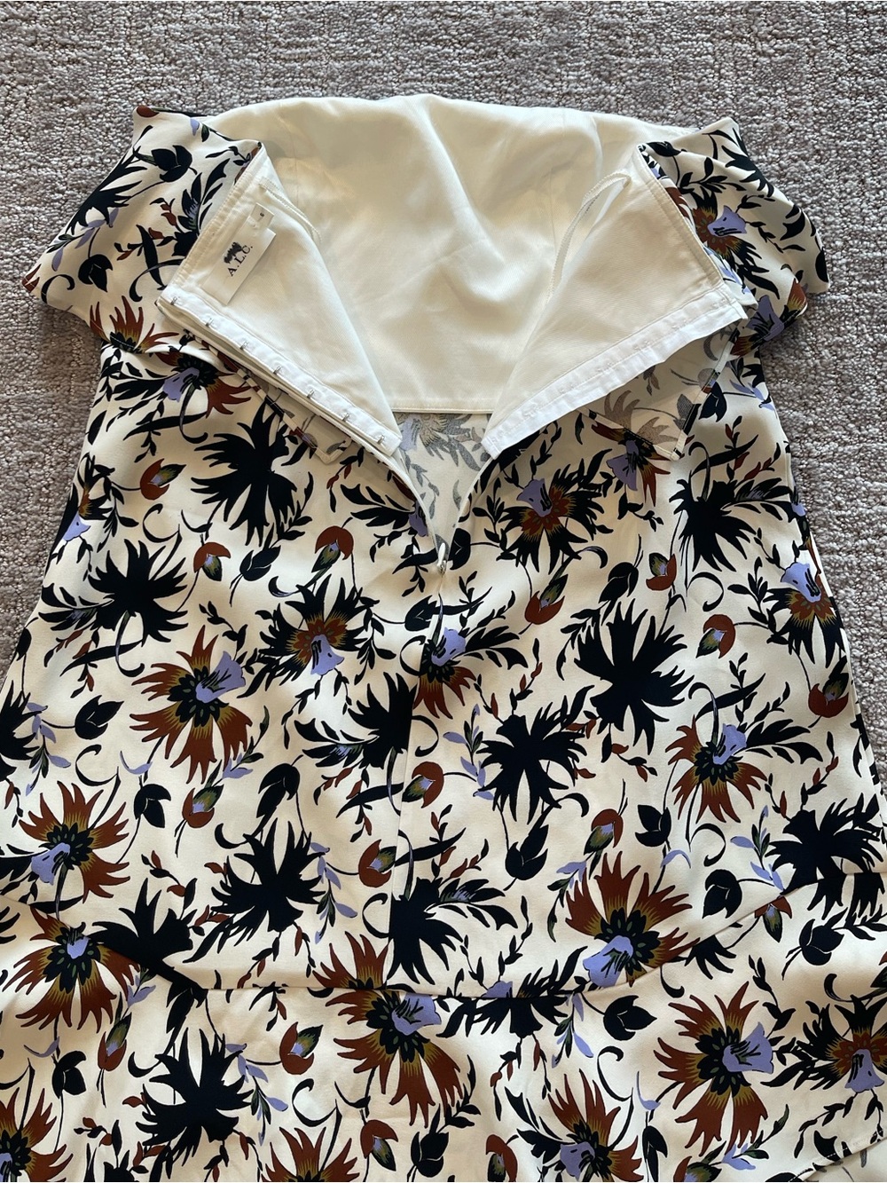 A.L.C. Romy Strapless Ruffle Mini Dress In White Floral, 100% Silk, Size 6 - Picture 12 of 16